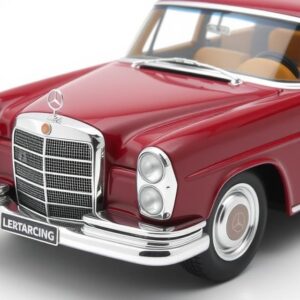 Mercedes-Benz 600 Pullman 1965 1:18 від Laudoracing-Model
